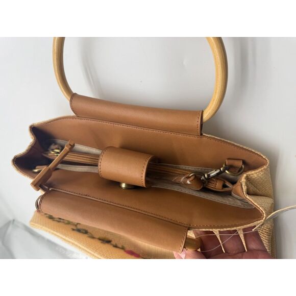 Fossil hand/shoulder Bag Charm, Detachable Strap - Picture 4 of 9